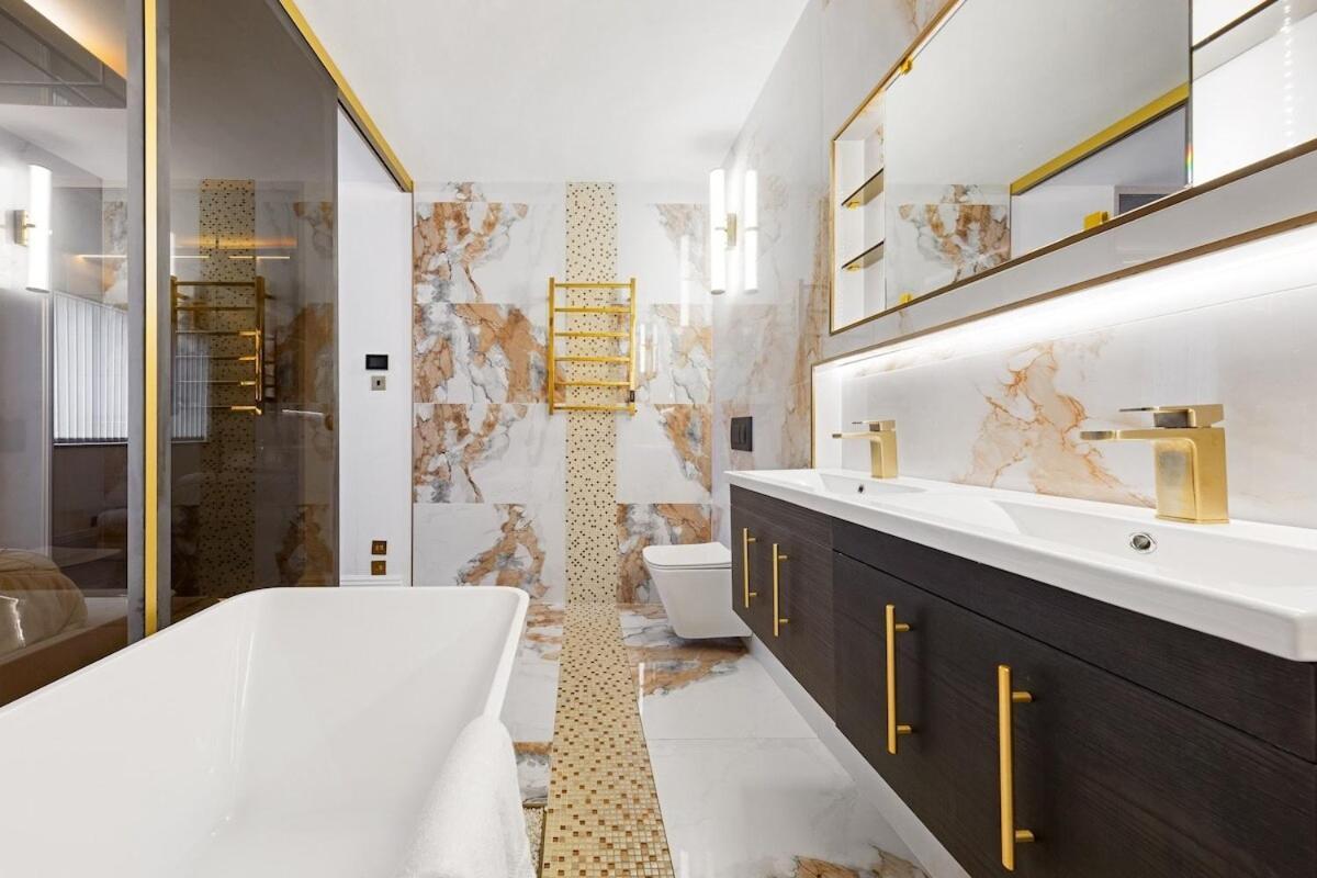 Billionaires 3 Bedroom Ultra Luxury Knightsbridge Hideaway By Harrods Appartamento *