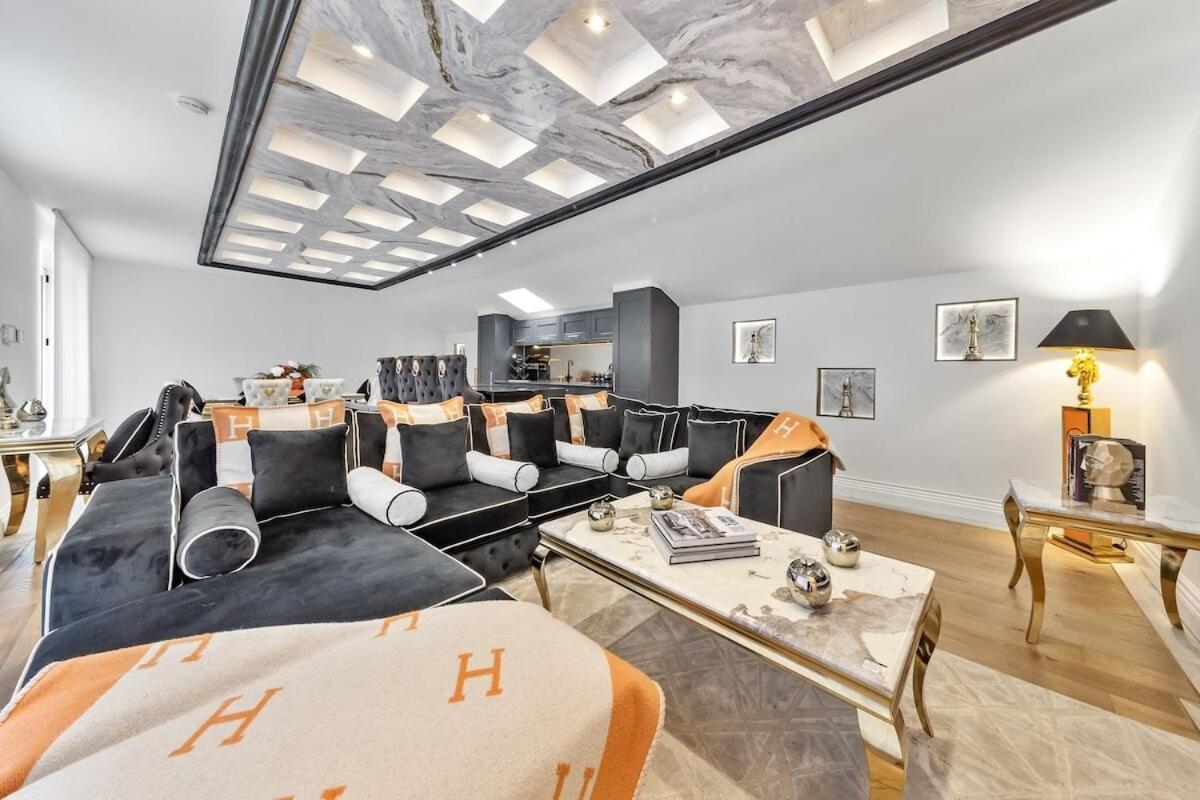 Billionaires 3 Bedroom Ultra Luxury Knightsbridge Hideaway By Harrods * Londra