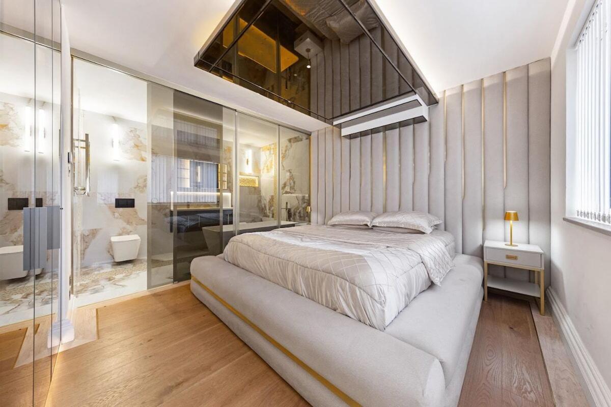 Billionaires 3 Bedroom Ultra Luxury Knightsbridge Hideaway By Harrods Londra